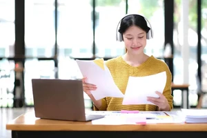 Có nên thi thử IELTS Online trước khi thi thật không?