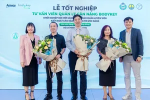 184 Nhà phân phối Amway tốt nghiệp khóa đào tạo tư vấn viên quản lý cân nặng BodyKey