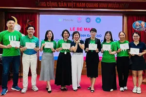 Manulife khai giảng chương trình đào tạo kiến thức y tế cộng đồng cho tư vấn viên