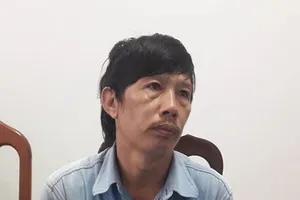 Đầu thú sau 26 năm bỏ trốn về tội chiếm đoạt vũ khí 