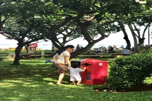 Vũng Tàu lắp đặt nhiều loại thùng rác lạ mắt