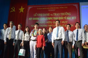 Hoàng Hữu Quốc Huy được tỉnh BRVT thưởng 300 triệu đồng