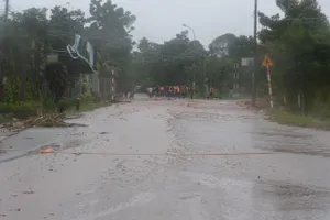 Bà Rịa-Vũng Tàu: Di dời dân vì nguy cơ vỡ hồ nước