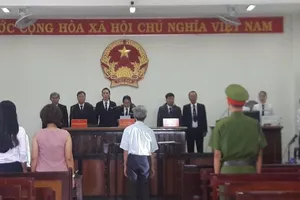 Đang xử ông Nguyễn Khắc Thủy dâm ô trẻ em ở Vũng Tàu