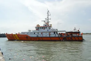 1 thuyền viên tàu cá nguy kịch do bị dao đâm