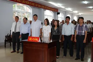 Nguyên chủ tịch, phó chủ tịch TP Vũng Tàu cùng hầu tòa