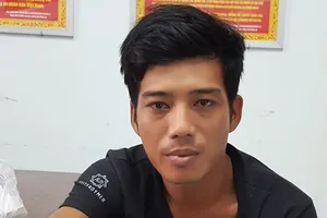 Đậu ô tô ở bến đò thì bị kẻ trộm lấy đi