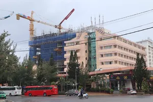 Xử phạt DIC Corp gần 1 tỉ vì xây không giấy phép, vượt 6 tầng