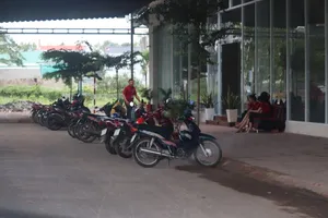 Nhân viên Alibaba vận động khách hàng ký đơn 'không tố cáo'