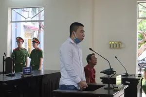 Hoãn xử vụ đánh chết bạn tù vì vắng 2 nhân chứng quan trọng