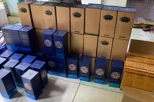 Phát hiện cơ sở làm rượu XO, Chivas giả ở Bà Rịa - Vũng Tàu