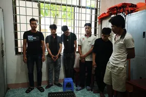 Bắt nhóm trộm hàng loạt tấm đan thoát nước ở Bà Rịa-Vũng Tàu