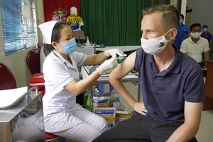 Bà Rịa - Vũng Tàu hỗ trợ người nước ngoài gặp khó khăn do COVID-19