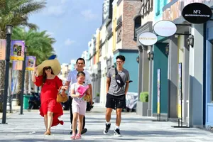 Bà Rịa- Vũng Tàu tổ chức thả khinh khí cầu, đêm nhạc EDM tại biển Hồ Tràm