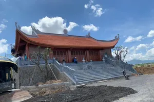 Phát hiện công trình 300m2 không phép trong khu đất làm cảng quốc tế