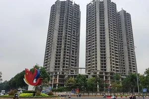 Đề nghị Vietsovpetro hoàn thiện tòa nhà 32 tầng bỏ dở 6 năm ngay trung tâm TP Vũng Tàu