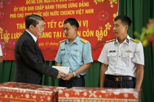 Phó Chủ tịch Quốc hội Nguyễn Đức Hải thăm, chúc tết tại Côn Đảo