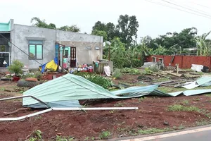 89 nhà dân bị tốc mái, hư hỏng do lốc xoáy tại Bà Rịa-Vũng Tàu