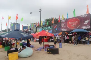 Dịp 2-9, đến Vũng Tàu thưởng thức nhiều hương vị bia trên bãi biển