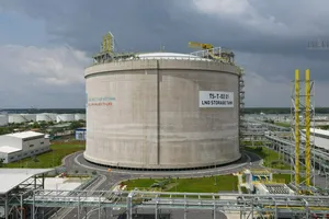 Phó Thủ tướng Trần Lưu Quang dự lễ khánh thành kho LNG 1 triệu tấn tại Bà Rịa - Vũng Tàu 