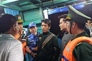 Bà Rịa- Vũng Tàu và TP.HCM phối hợp bắt bị can truy nã đang làm việc trên tàu cá 