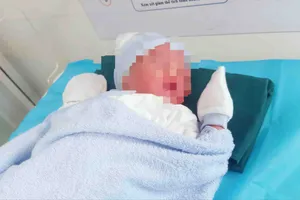 Bệnh viện Vũng Tàu tìm người thân trẻ sơ sinh bị bỏ rơi ở trước tu viện