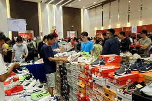 Khai mạc sự kiện khuyến mãi hàng hiệu ở TP Vũng Tàu