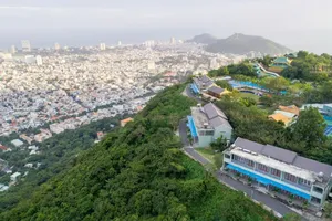 Đến Vũng Tàu dịp Lễ 30-4 vui chơi chỗ nào, đậu xe ra sao, đi vệ sinh miễn phí ở đâu?