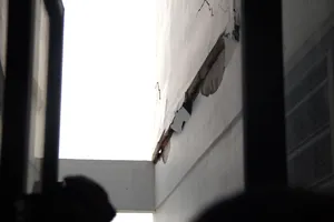 Chậm xử lý vết nứt tường tại chung cư PVC-IC-Diamond, chủ đầu tư bị nhắc nhở