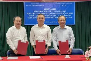 Bàn giao Bệnh viện Giao thông vận tải TP.HCM về UBND TP.HCM quản lý