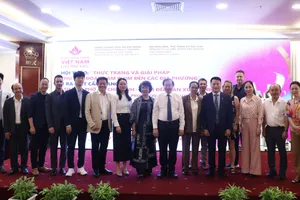 Bàn cách để thu hút đoàn làm phim đến các địa phương