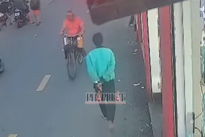 Lời khai ban đầu của nghi phạm vụ dùng dao đâm chết người trên đường ở TP.HCM 