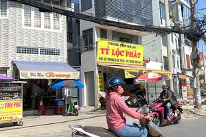 Giải pháp cho nhà siêu mỏng sau khi mở rộng đường