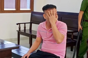 Ly kỳ vụ lấy vợ sinh con sau 2 lần vượt ngục