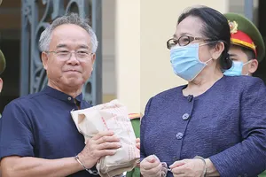 Vụ bà Bạch Diệp: Tòa yêu cầu làm rõ 8 điểm