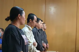 Hủy toàn bộ bản án vụ sản xuất, buôn bán bao cao su giả