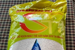 'Xài chùa' logo, gạo Việt có nguy cơ bị cấm thi quốc tế