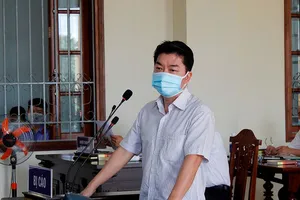 Cựu phó chủ tịch quận Bình Thủy nhận sai