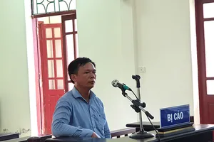 Hành trình 7 năm truy tìm viên gạch gây thương tích