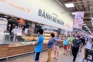 Gần 200 chợ ở TP.HCM chưa mở cửa: Vì sao?