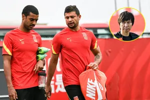 HLV Li Tie sẽ mất việc nếu đội Trung Quốc không thắng tuyển Việt Nam