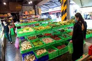 Nhiều dịch vụ mong chờ được mở cửa trở lại