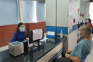 Lý do người dân chưa “xuống tiền’” mua vé tàu tết 2022