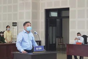 Cho vay 72 tỉ, ép ký nợ 122 tỉ: Bị cáo nói không thất đức