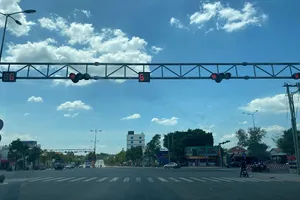 TP.HCM thúc tiến độ các dự án kết nối vùng