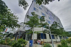 Bệnh viện 7 tầng xây không phép: Ai là người rót vốn?