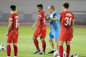 Tân binh của thầy Park khó tìm suất đá chính