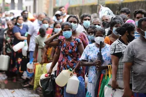 Sri Lanka chật vật xoay trở trong ngoài thế nào giữa thiếu thốn, nợ nần?