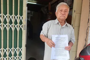 Cụ ông 80 tuổi và vụ kiện chính quyền vì bồi thường đất giá rẻ