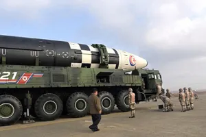 Mỹ, đồng minh làm căng vụ Triều Tiên thử ICBM